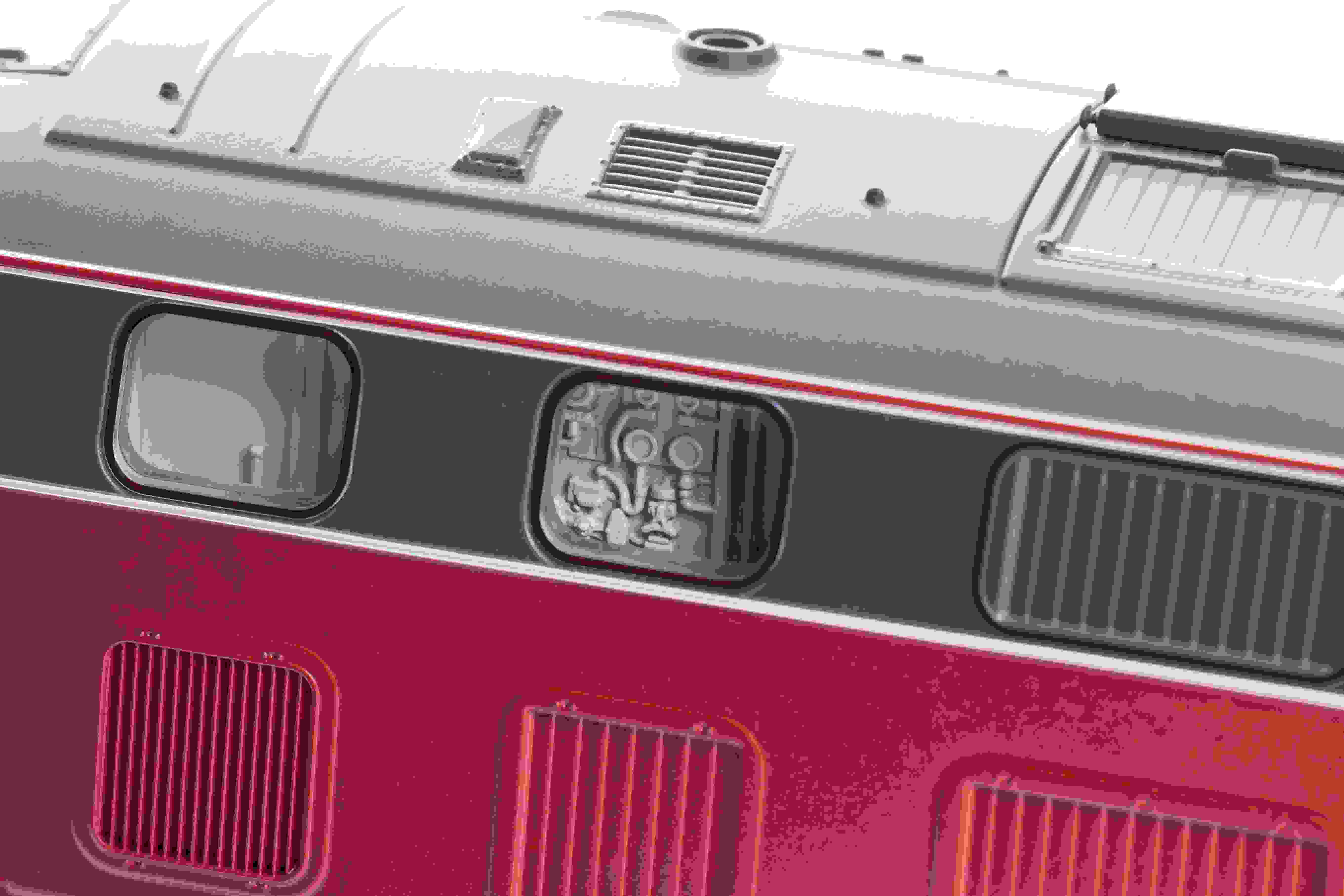 DC-Sound-Diesellok BR 215 DB, Ep.IV