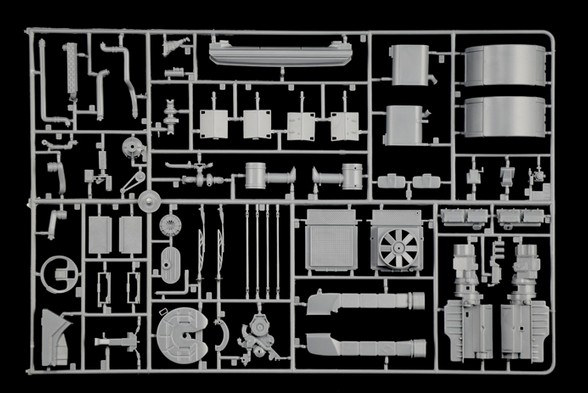 1:24 RENAULT AE500 Magnum