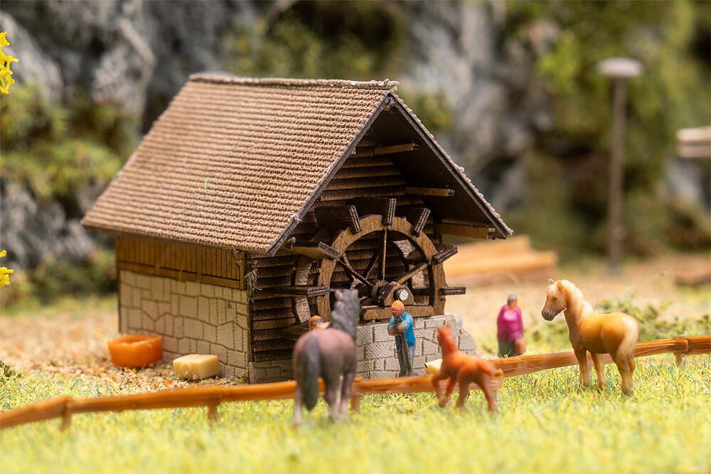 Sägewerk und Wassermühle