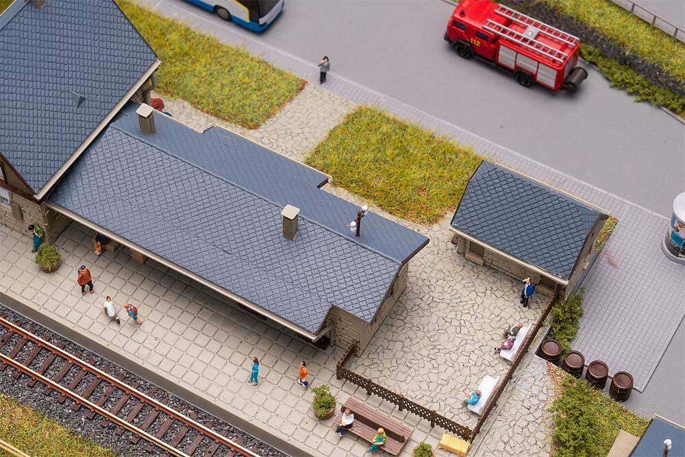Bahnhof Mühlheim