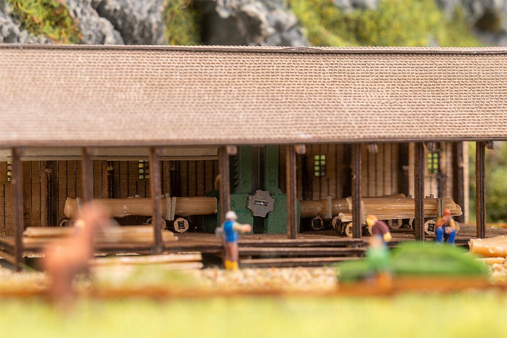 Sägewerk und Wassermühle