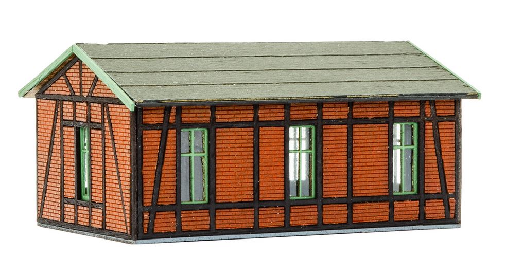 N-Werkstatt mit Ziegel-/Fachwerkfassade
