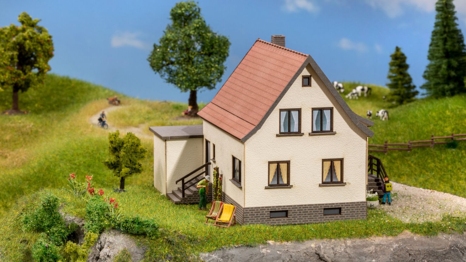 N-Siedlungshaus mit Garage