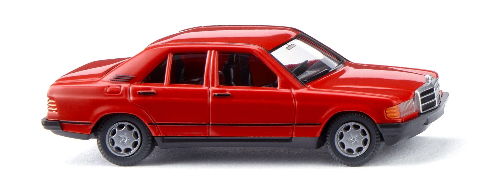 MB 190 E - signalrot