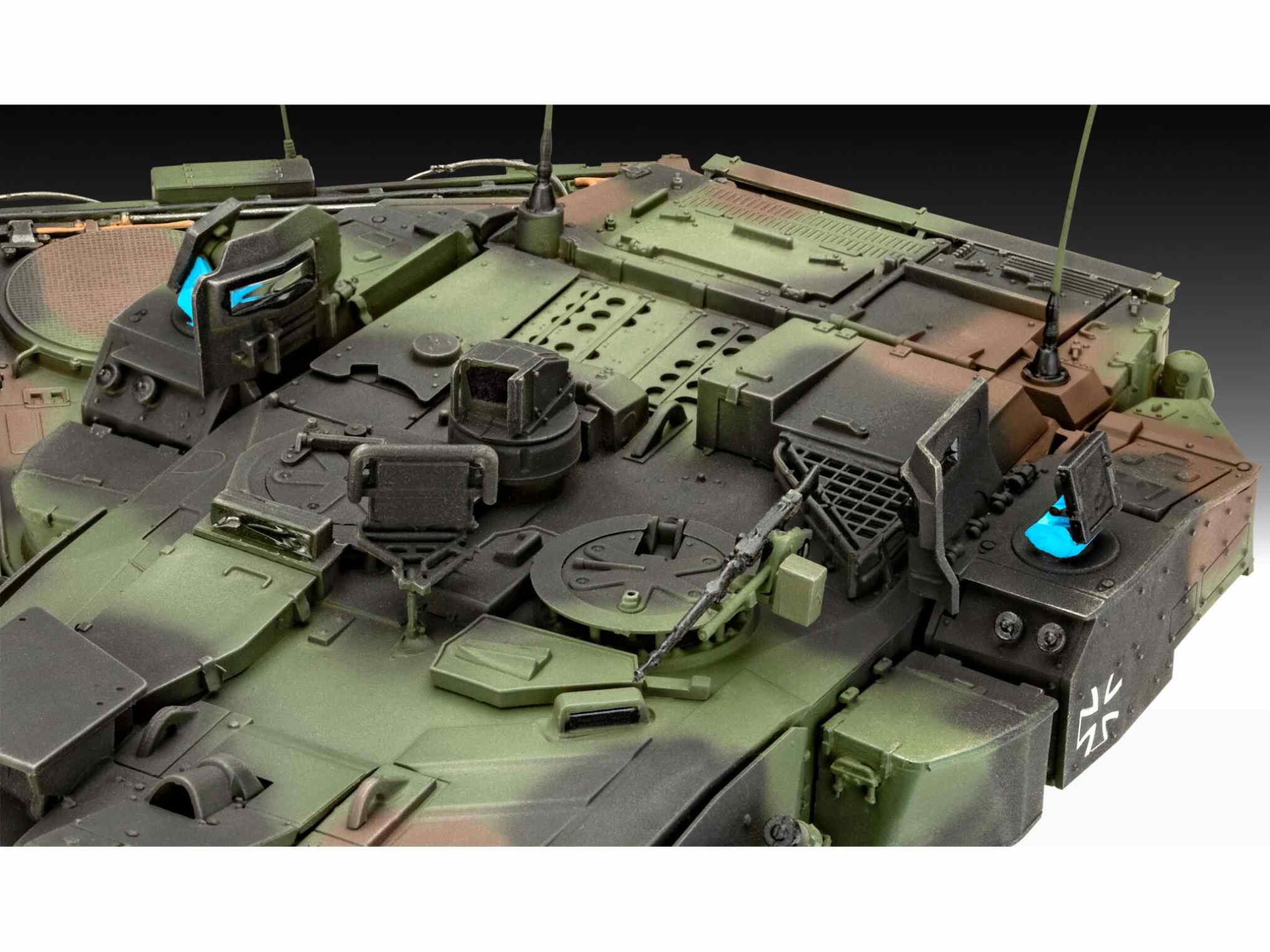 1:35-Model Set Leopard 2A7A1