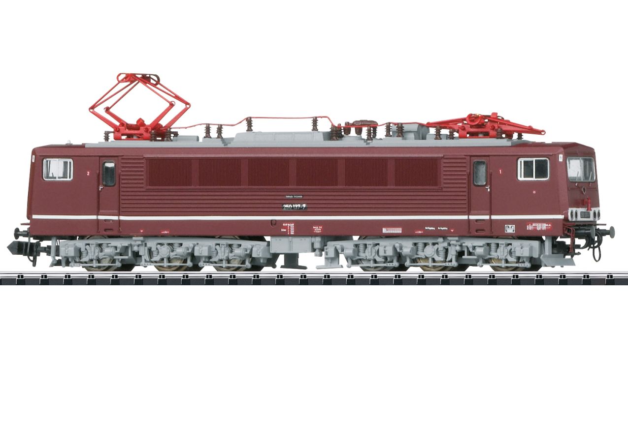 Elektrolokomotive Baureihe 250, DR, Ep.4