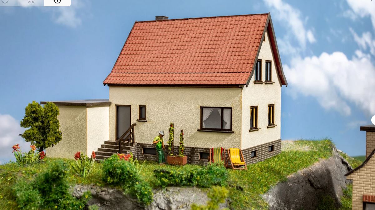 N-Siedlungshaus mit Garage